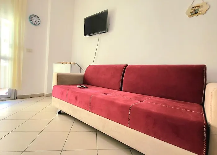 Marina Lungomare And Car On Demand Appartement Vlorë